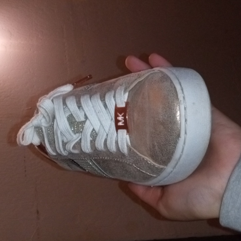 Michael Kors Shoes - Picture 2 of 3